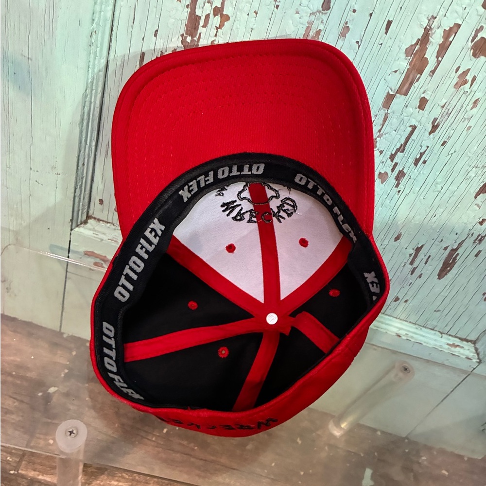 Red “Wrecked at the Reef” hat - Picture 5 of 5
